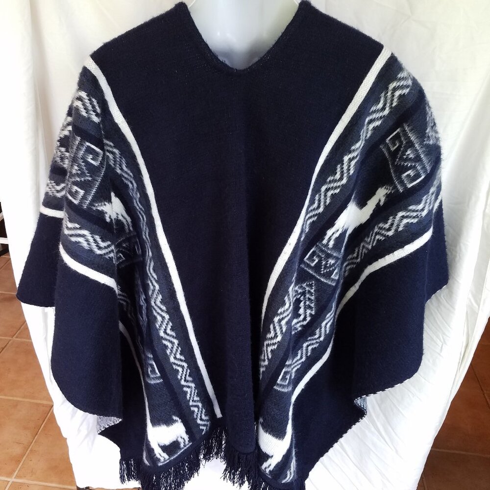 NWT Tejidos Ruminahui Poncho Shawl Llama Blue White Alpaca Wool